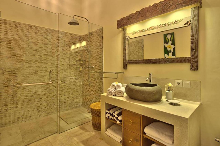 Bathroom, Villa Cahaya - Bali Sea Villas Beachfront and private pool, Buleleng