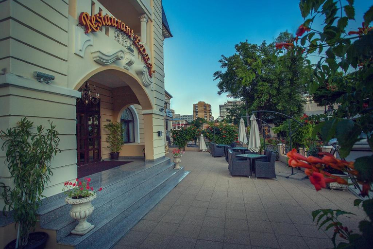 Exterior & Views 2, Hotel Eden, Campulung Moldovenesc