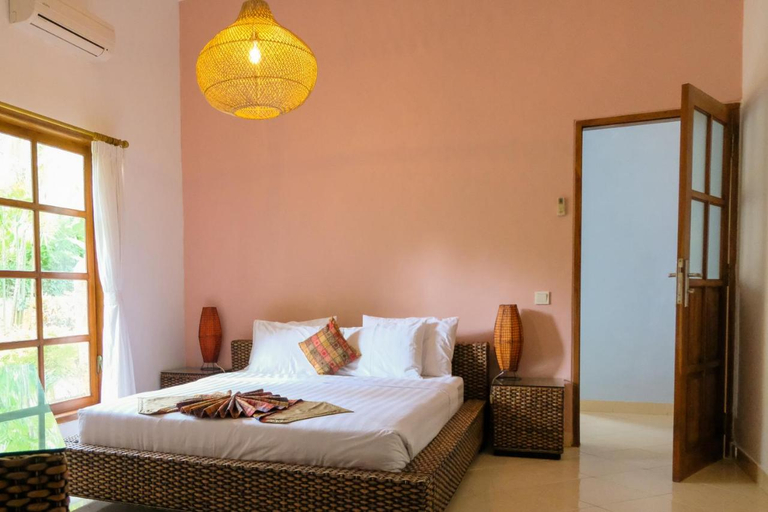 Bedroom, Villa Cahaya - Bali Sea Villas Beachfront and private pool, Buleleng