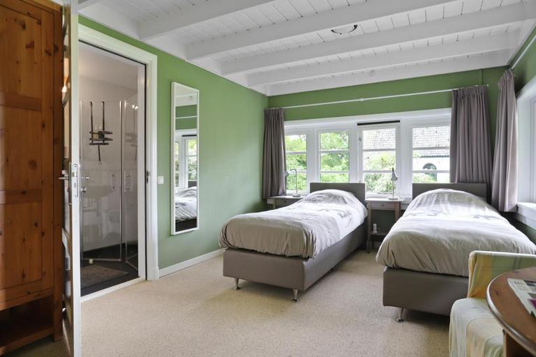 Bedroom 2, B&B - Sauna D'Olle Pastorie, De Marne