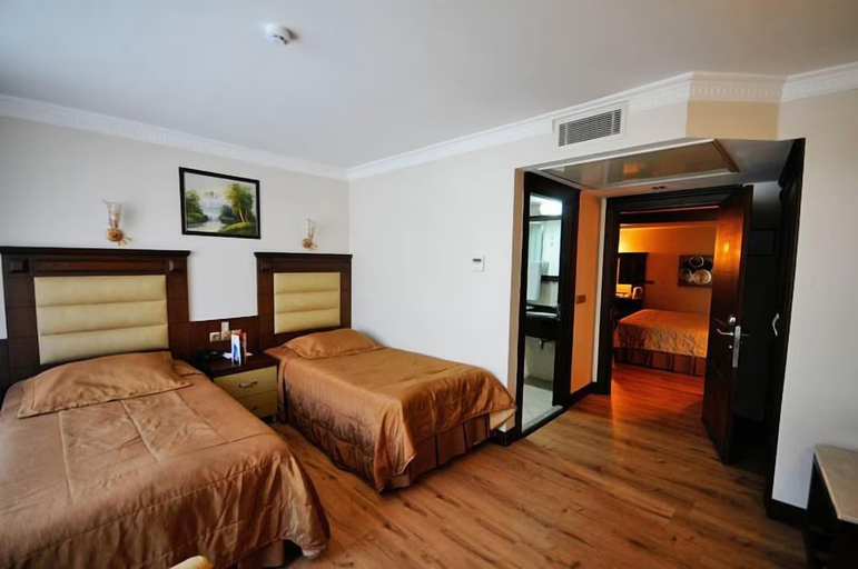 Bedroom 5, Cukurova Park, Yüreğir