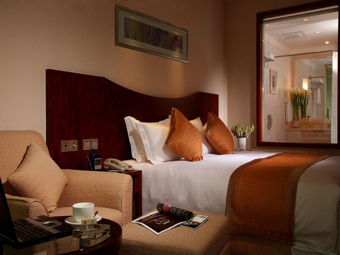 Bedroom 2, Ambassador Hotel, Shanghai