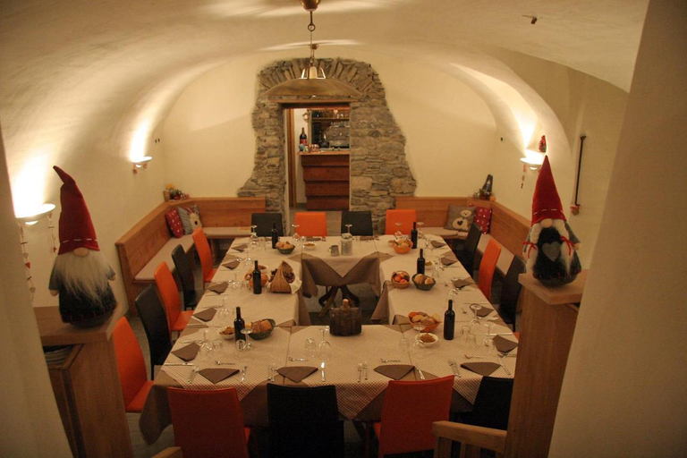 Food & Drinks 5, Ostello Del Castello Tirano, Sondrio