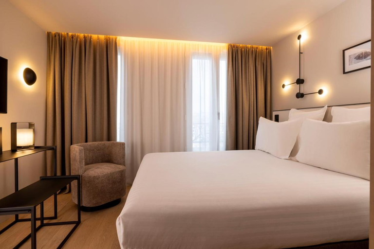 Bedroom 2, Hotel Este, Paris