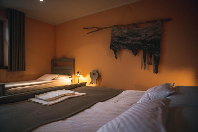 Bedroom 2, Hotel Zamorc, Škofja Loka
