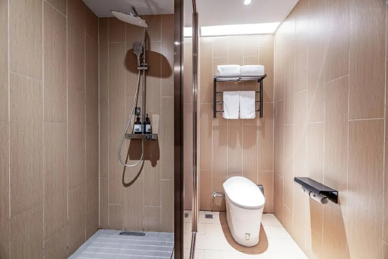 Bathroom 3, Ji Hotel Aksu, Aksu