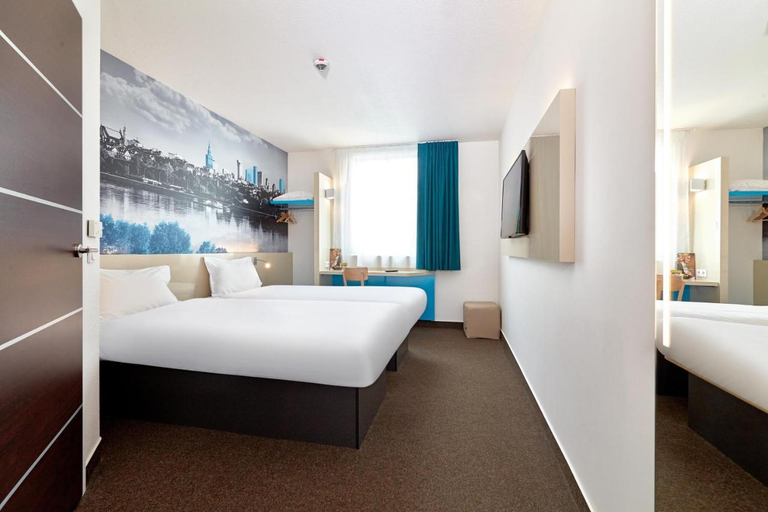 Bedroom 4, B&B, Warsaw