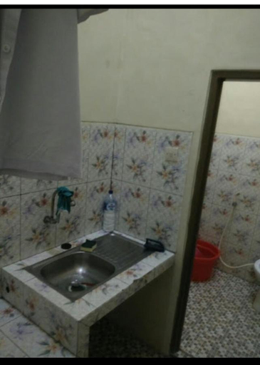 Bathroom, Ratu kost ekslusif & Guest house, Banyuwangi