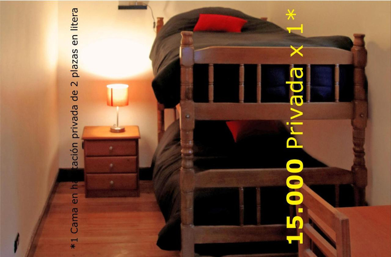 Bedroom 1, Residenz Stadslogement, The Hague
