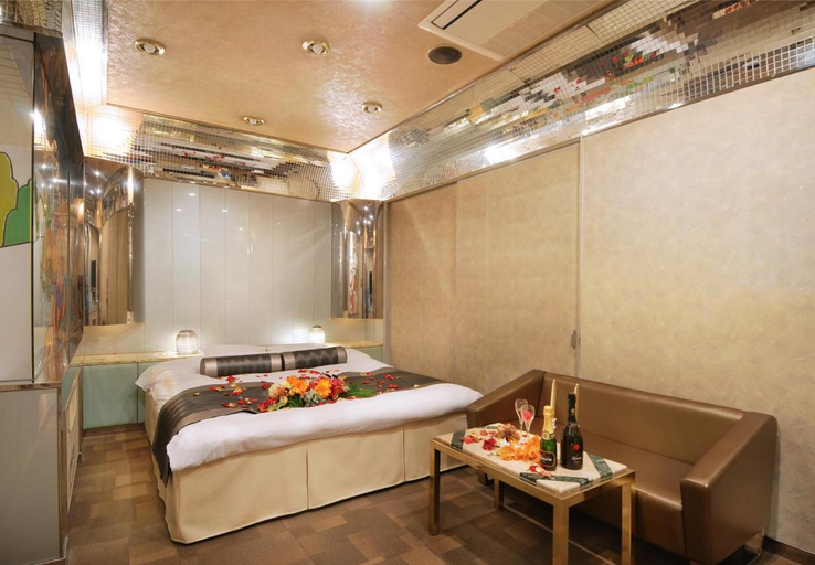 Sport & Beauty 4, Hotel Lieb Haber, Hirakata