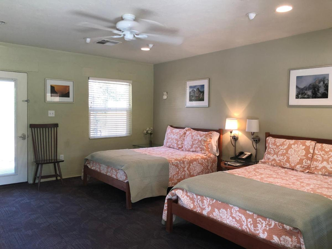 Bedroom 1, Queen's Inn By The River, Madera