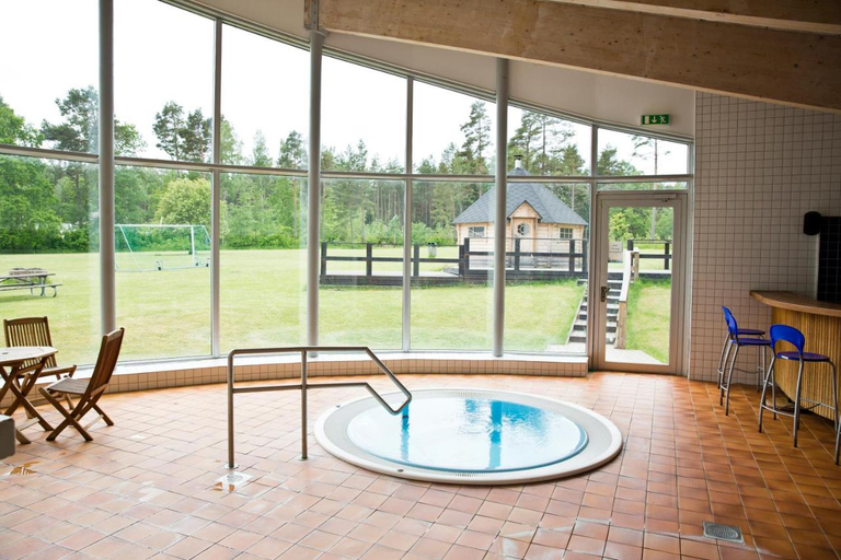 Sport & Beauty 5, Ljungsbro Vandrarhem - Hostel, Linköping