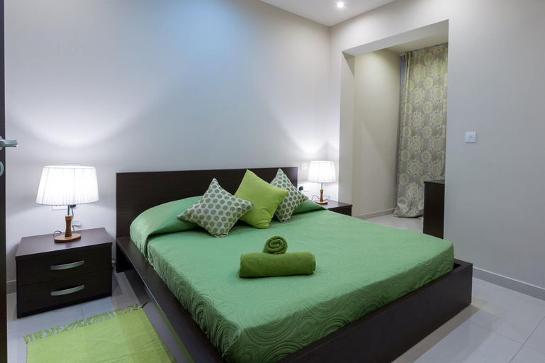 Bedroom 3, InStyle Aparthotel, St Julian's