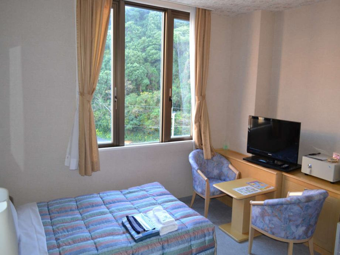 Bedroom 2, Aoshima Cinqmale, Miyazaki