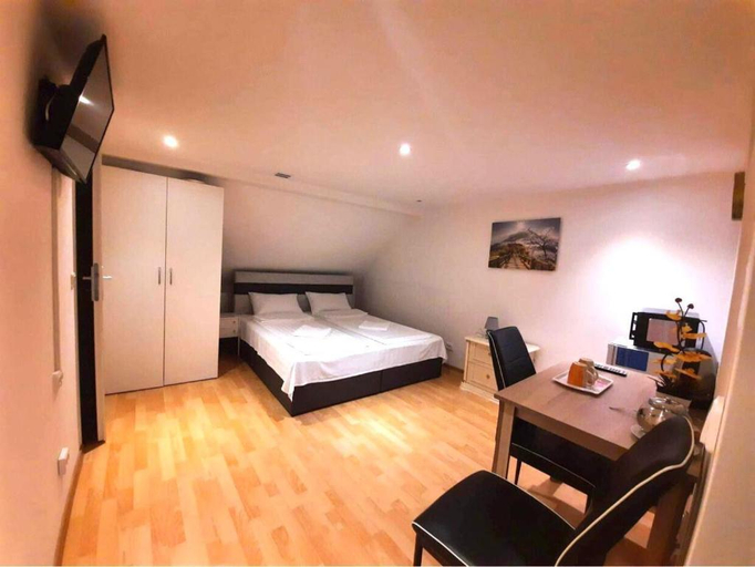 Bedroom 4, Ubytovani u Tranu, Trutnov