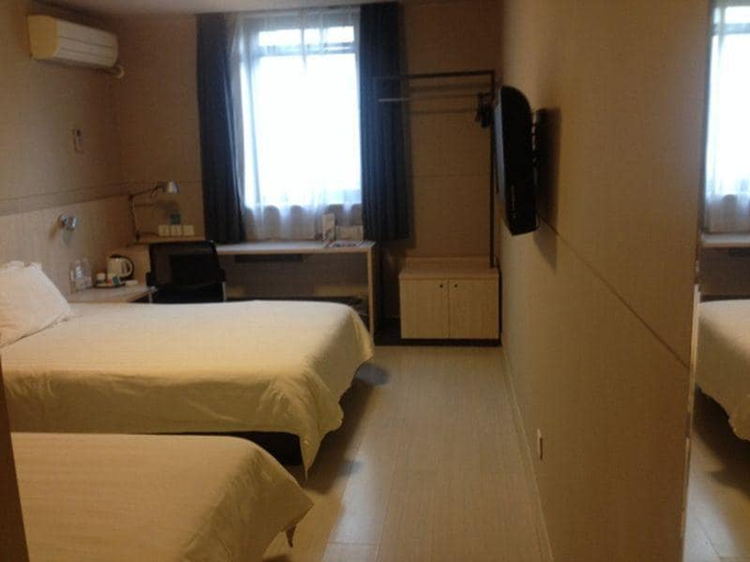 Bedroom 3, Jinjiang Inn Shanghai Maotai Road Branch, Shanghai