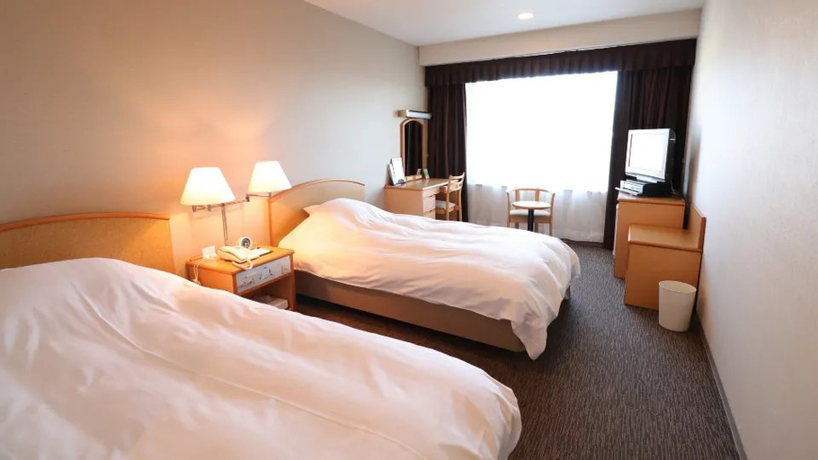 Bedroom 3, Silk Hotel Annex, Iida
