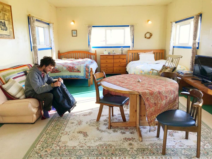 Bedroom 3, Heart'n Tree, Tsurui