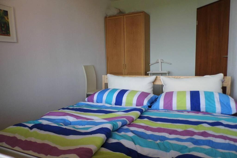 Bedroom, Traveloge mit SCHWIMMBAD und SAUNA, Lübeck