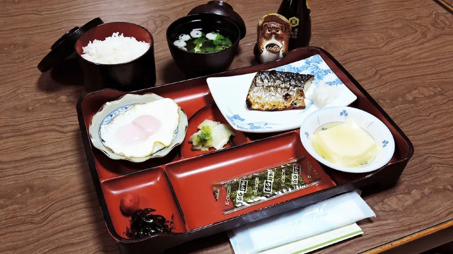 Food & Drinks, Business Hotel Kirakuso, Tenri