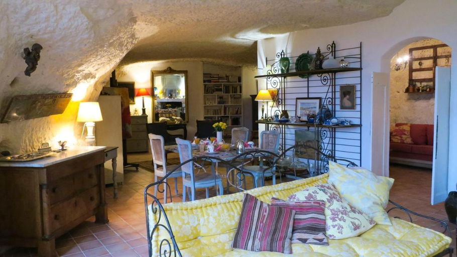 Others 4, La cave de l'eperon, Loir-et-Cher