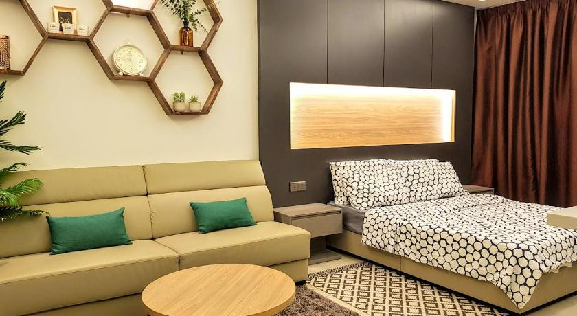 Others 4, ZY Studio @ EVO SOHO Bangi [ASTRO WiFi NETFLIX], Hulu Langat