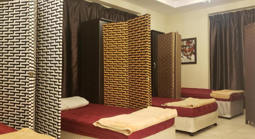 Sport & Beauty 5, Backpackers dubai, Dubai