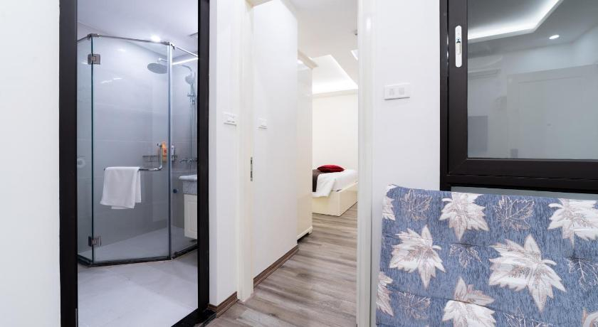 Bathroom 4, Rosee Hotel & Apartment, Cầu Giấy