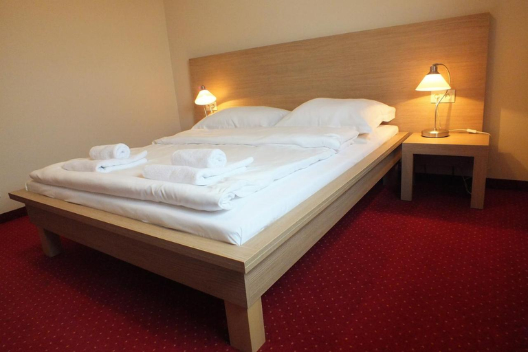 Bedroom, Motel Subaru, Warsaw