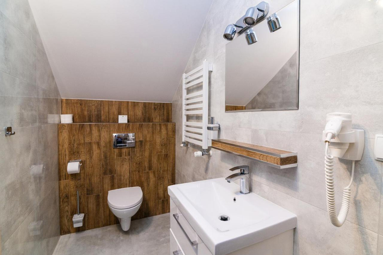 Bathroom 2, Villa Astra - Apartments & Restaurant, Oświęcim