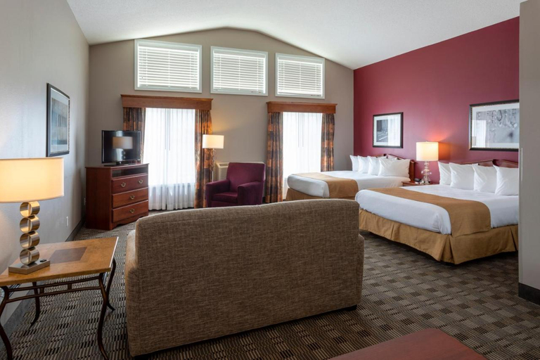 Bedroom 3, GrandStay Hotel & Suites Ames, Story