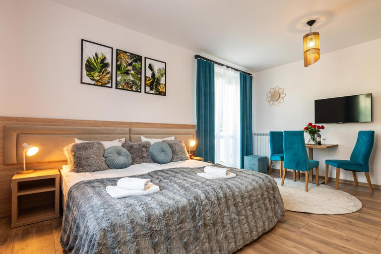 Bedroom 5, Villa Astra - Apartments & Restaurant, Oświęcim
