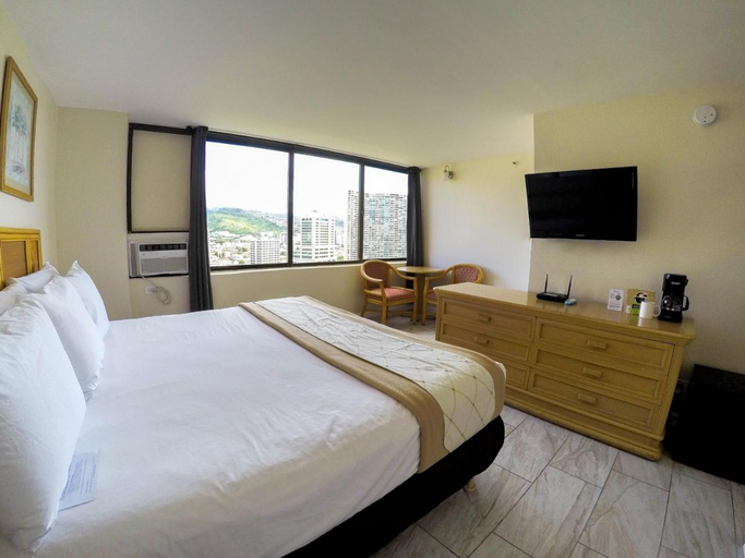 Bedroom 5, Hawaiian Monarch #708, Honolulu