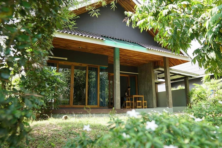 Exterior & Views 1, Villa Varich, Muang Chumphon