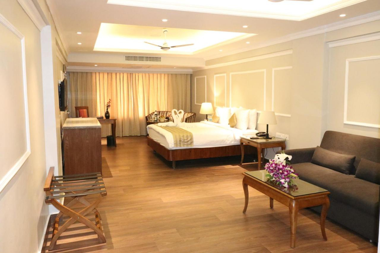 Bedroom 3, Swosti Grand, Khordha