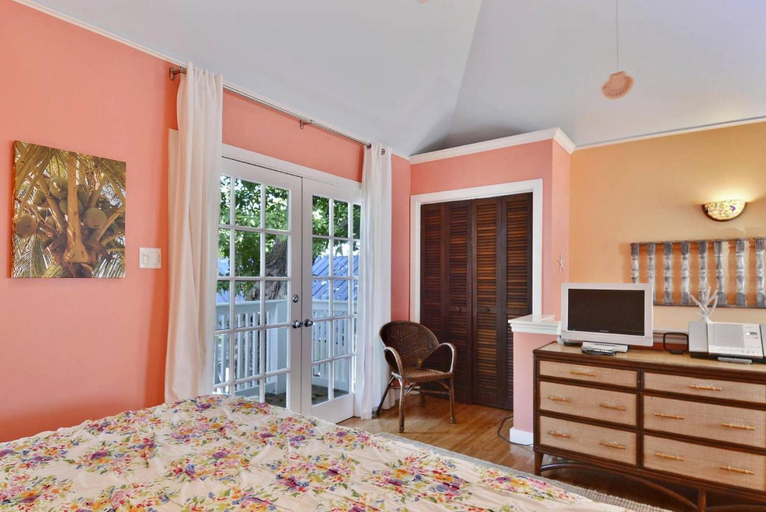 Bedroom 2, Tranquility by AvantStay, Monroe