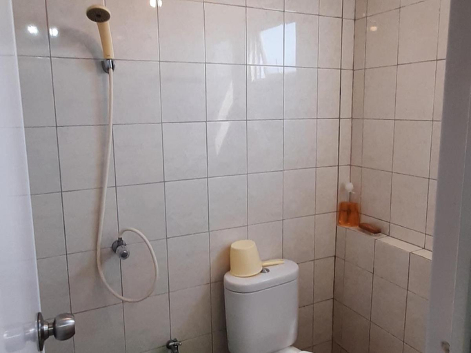Bathroom, Cozy corner in South Jakarta, South Jakarta