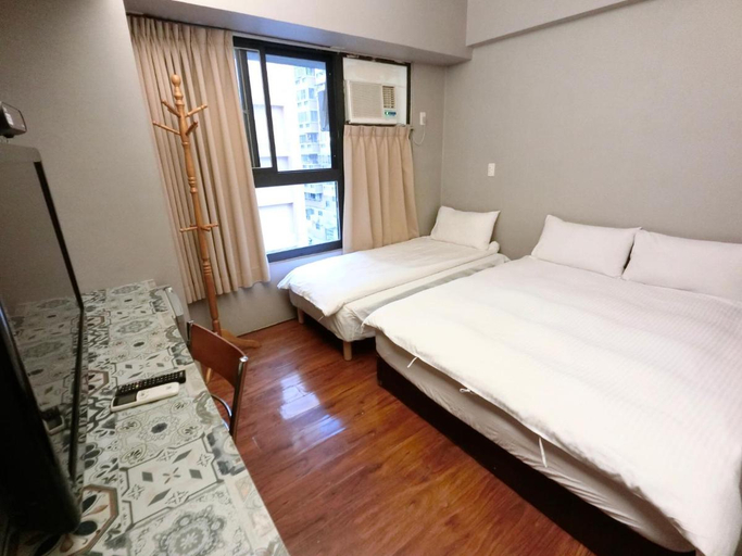 Bedroom 2, Feng Chia Hygge, Taichung