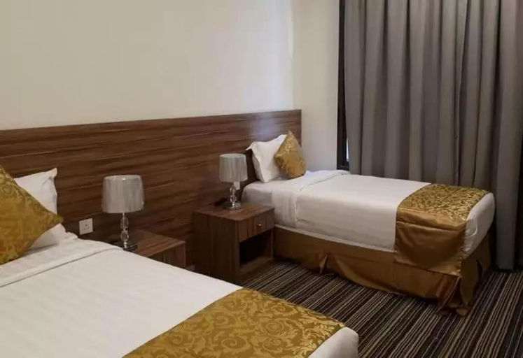 Bedroom 3, Sama Al Amani Hotel, Makkah