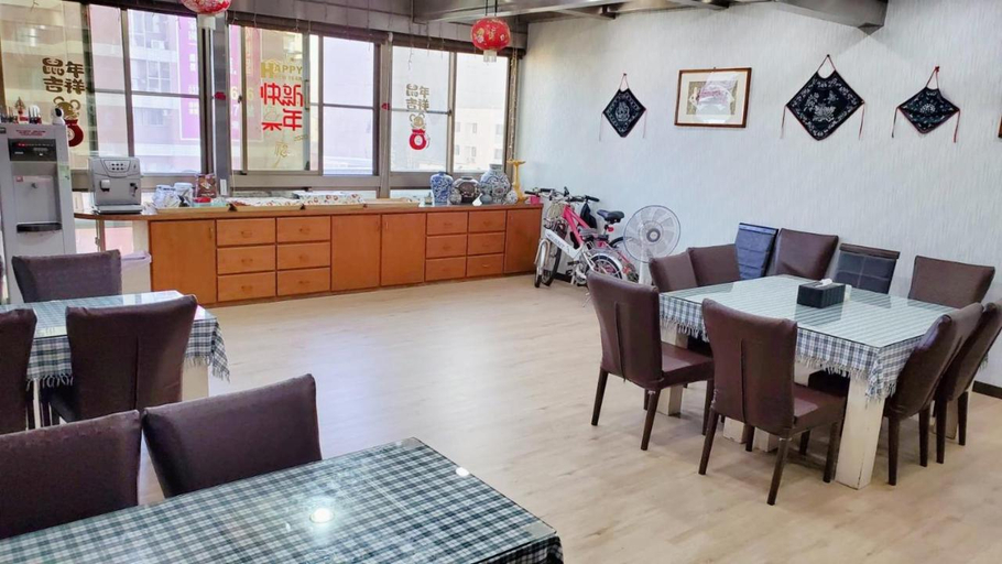 Food & Drinks, Green Yard Business Hotel, Miaoli