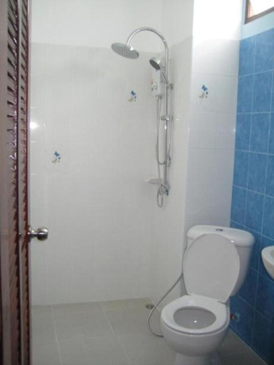 Bathroom, Naga Peak Resort, Mueang Krabi