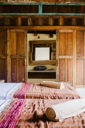Bedroom 5, Kalyssa Beach Bungalows, Buleleng