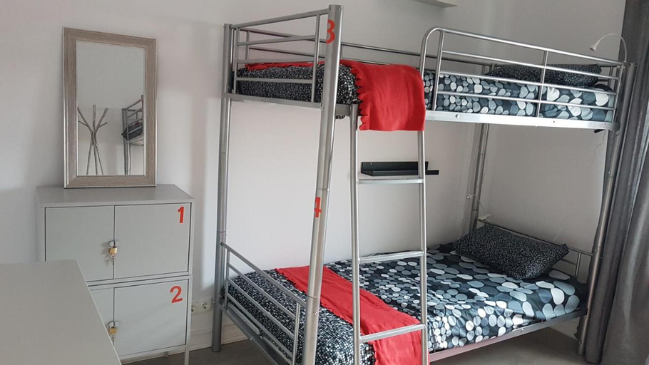 Lisbon Hostel Terminal 3, Lisboa