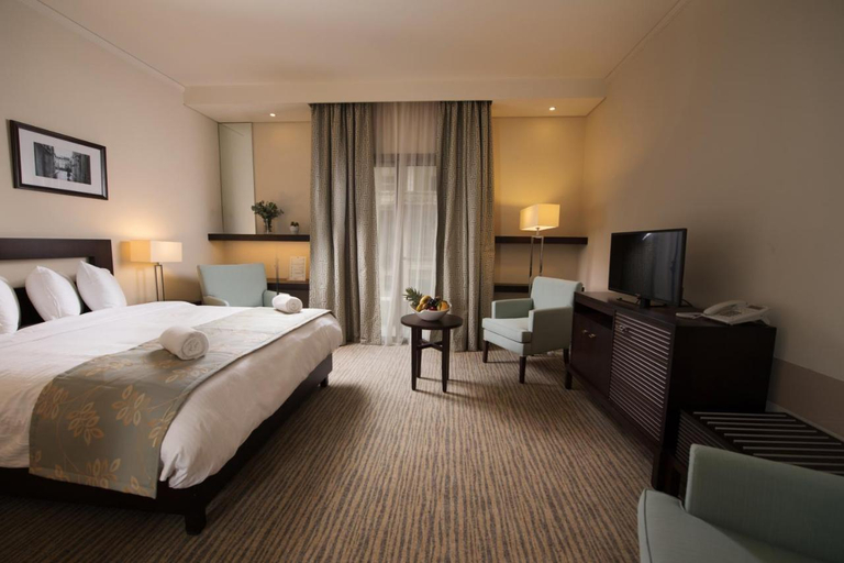 Bedroom 2, The Parisian Hotel Beirut, Beirut