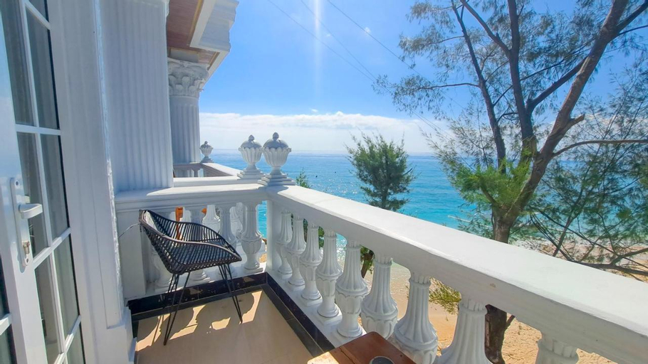 Exterior & Views 5, Gili Beachfront Suites, Lombok