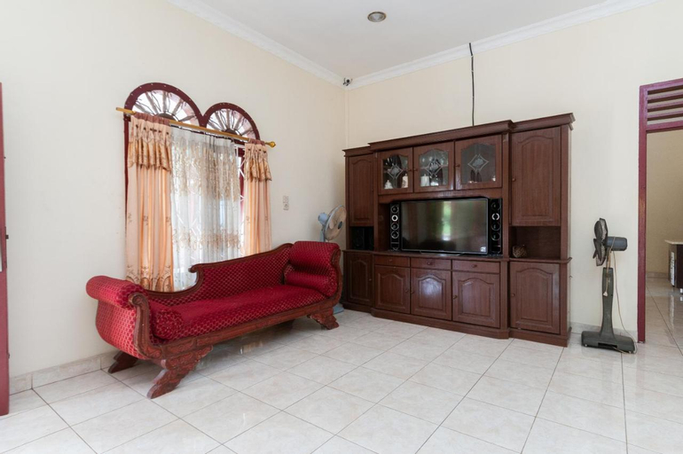 Others 3, Sinaga Homestay, Samosir
