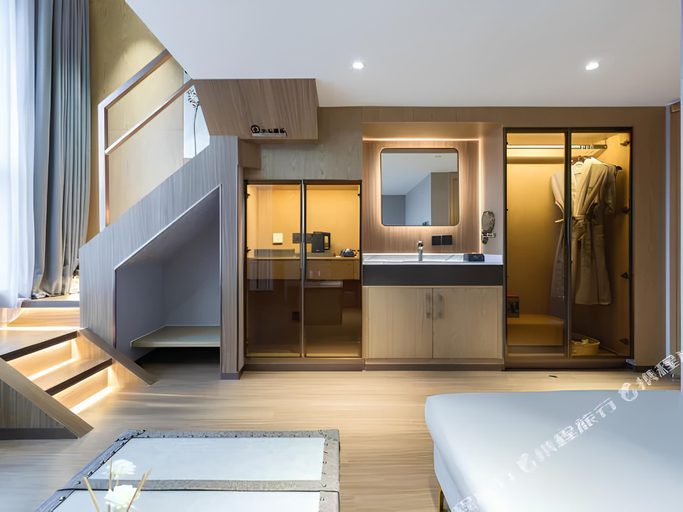 Bedroom 3, Jingli Hotel (Beijing Capital Airport), Beijing