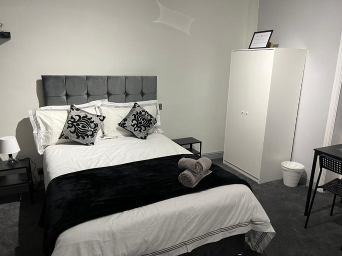 Bedroom 3, Huddersfield Central, Kirklees