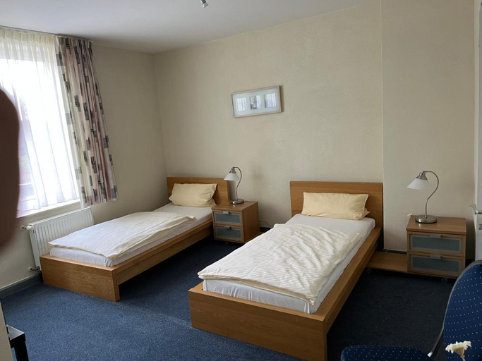 Bedroom 2, Airport Hotel Jv Gerhof Weeze, Kleve