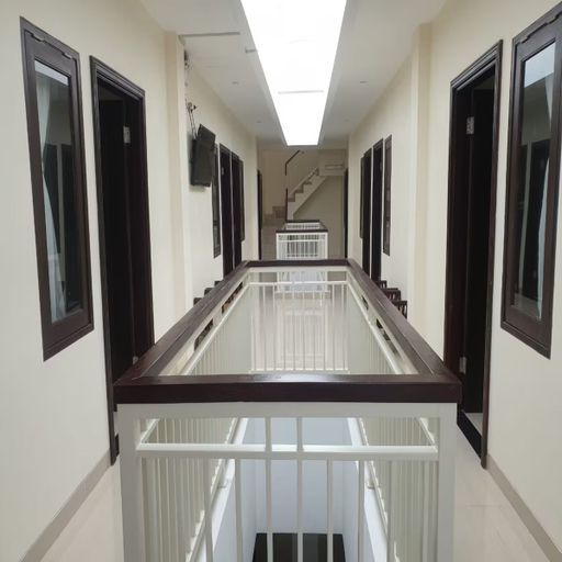 Others 4, Kost Kartini Syariah 1, Malang